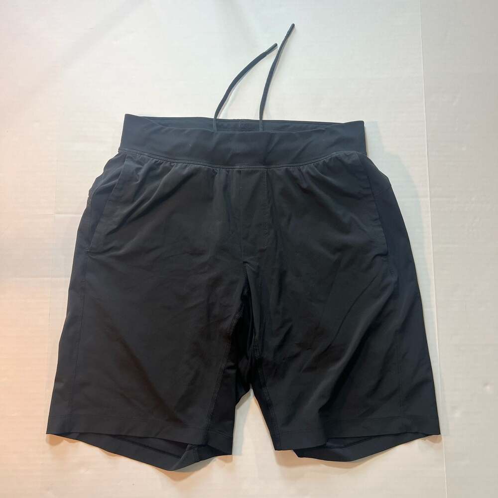Lululemon Black Surge Lined Shorts Size M